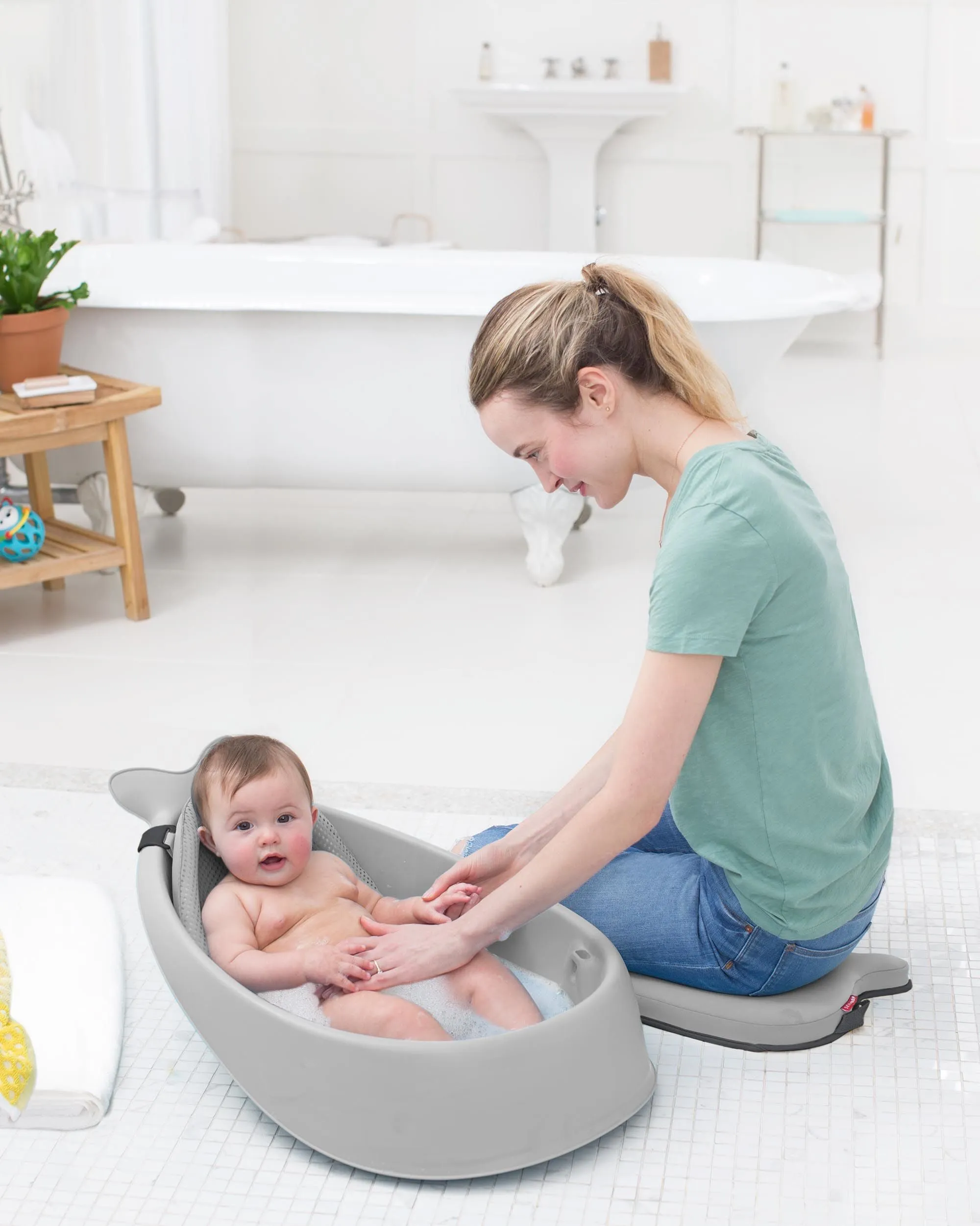 Skip Hop Moby Smart Sling 3 Stage Baby Bath - Grey