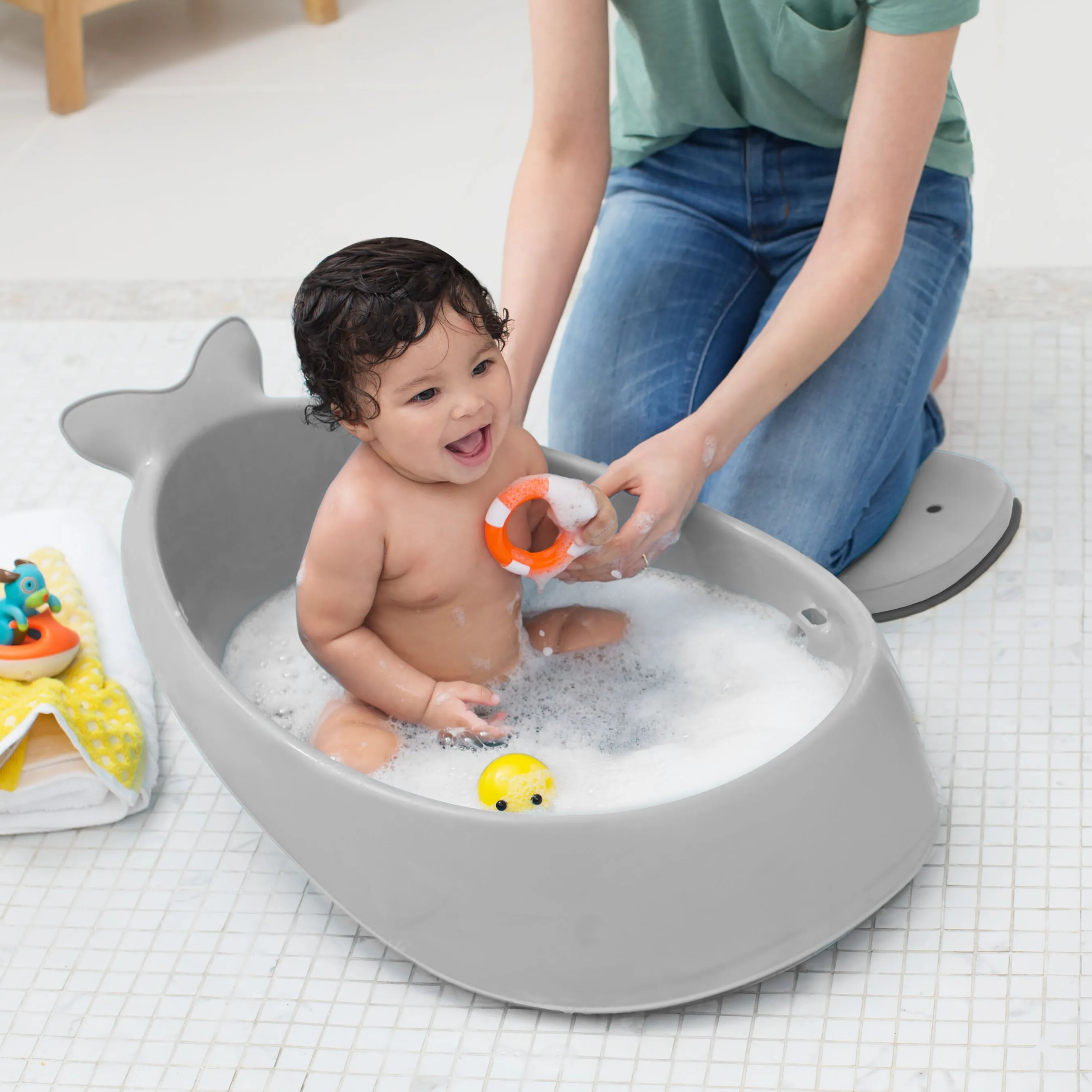 Skip Hop Moby Smart Sling 3 Stage Baby Bath - Grey